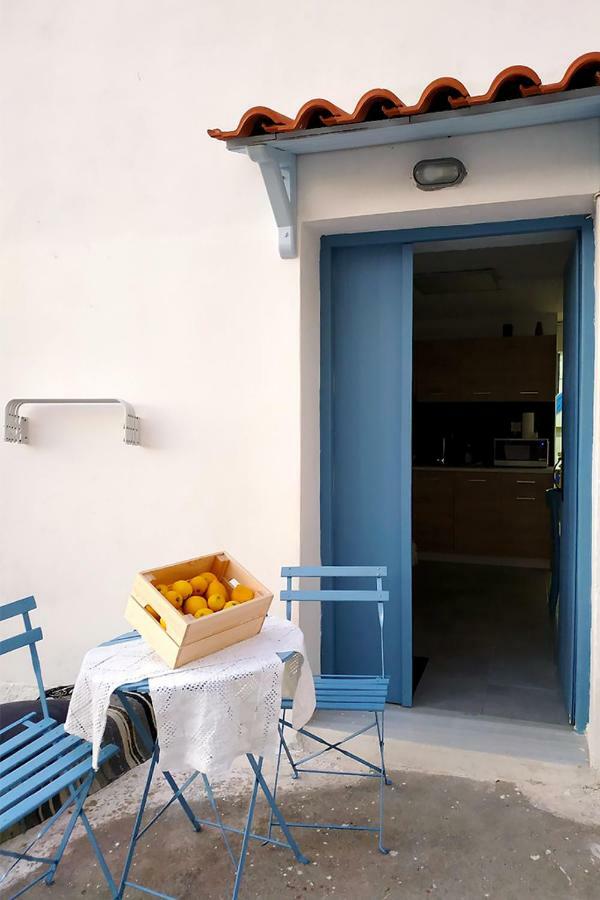Ferienwohnung Theseus Poros Town Exterior foto